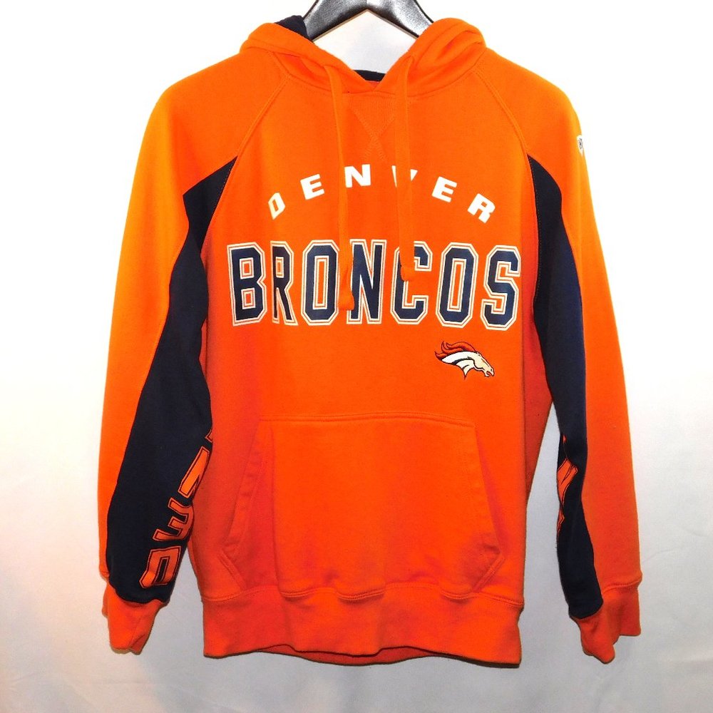 Denver Bronco Hands High NFL Hoodie Size Medium